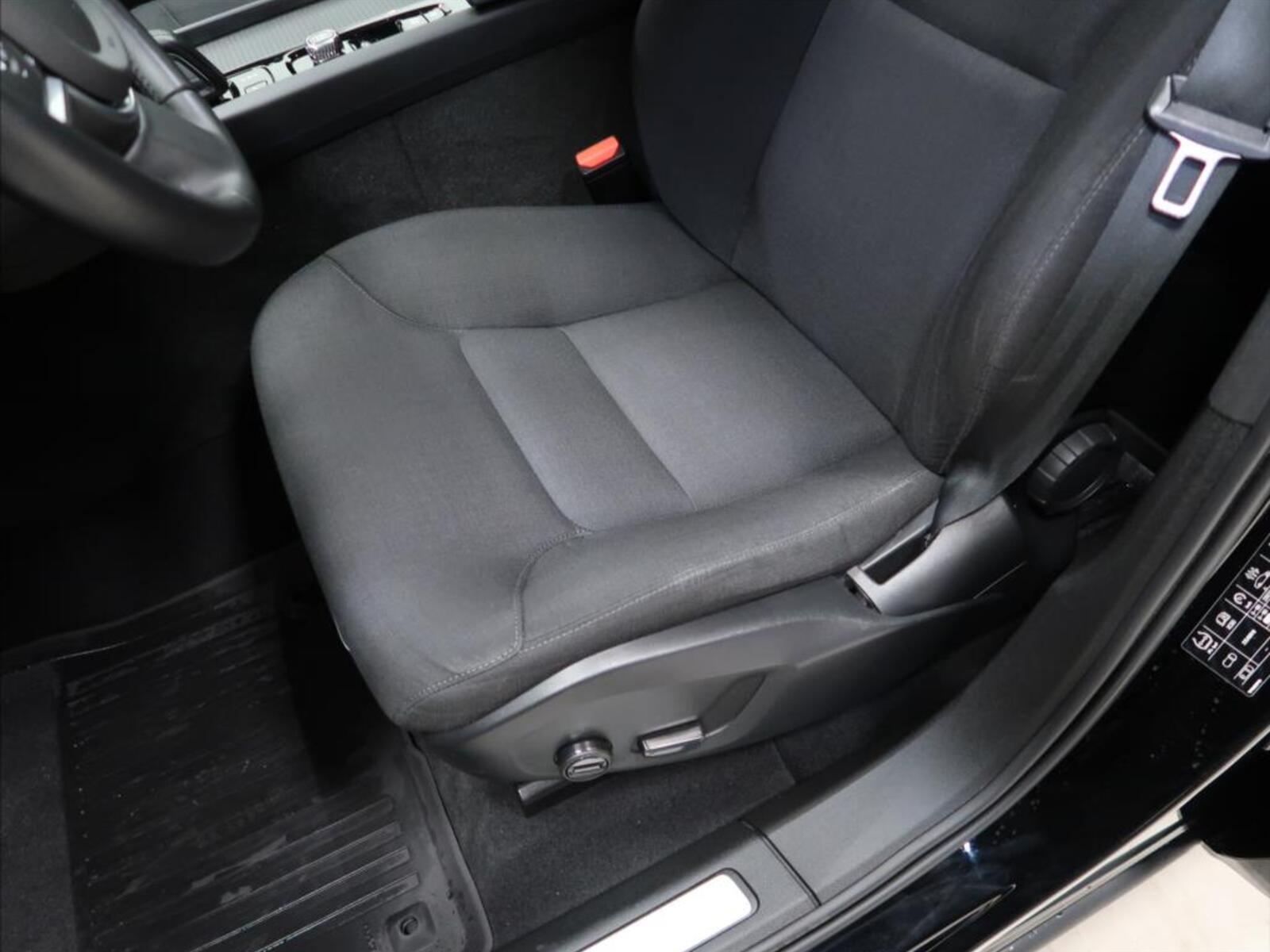 Volvo XC60 23