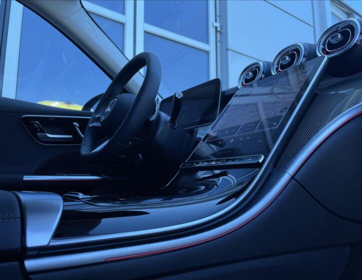 Mercedes-Benz Třídy C 16