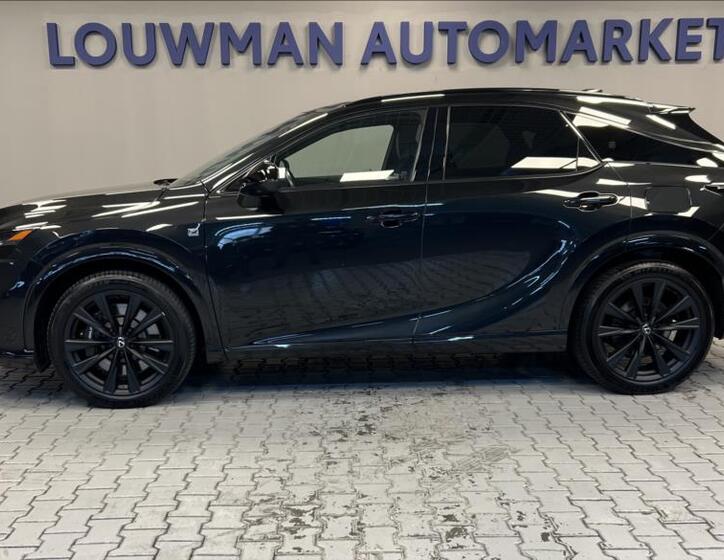 Lexus RX 500h 3