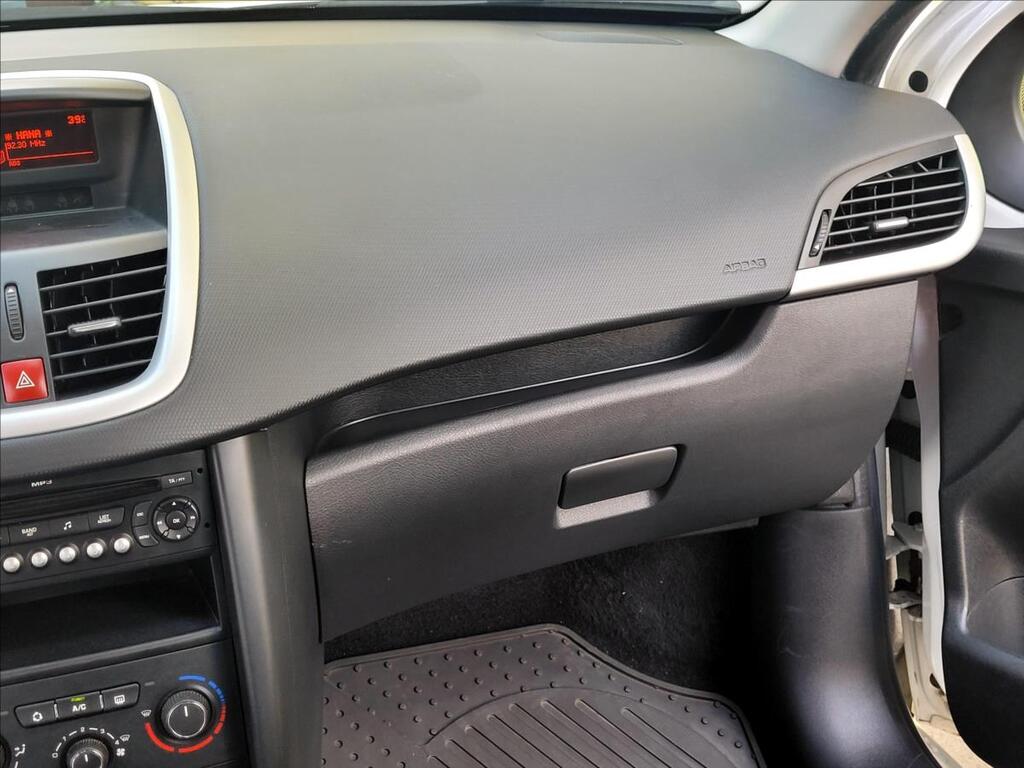 Peugeot 207 22