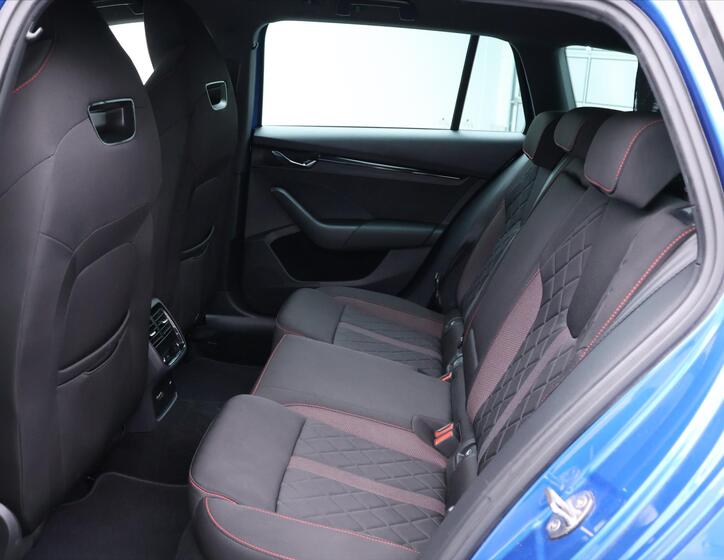 Škoda Octavia 15