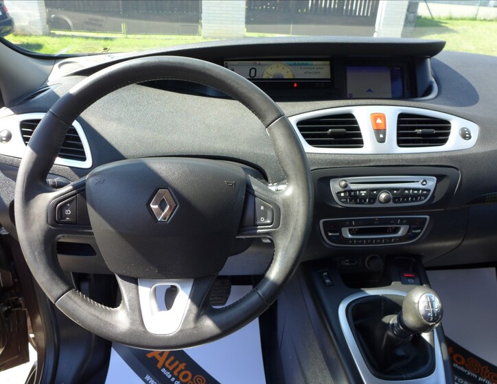 Renault Scénic 19
