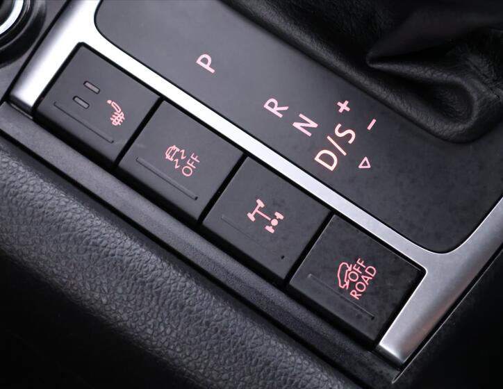 Volkswagen Amarok 24