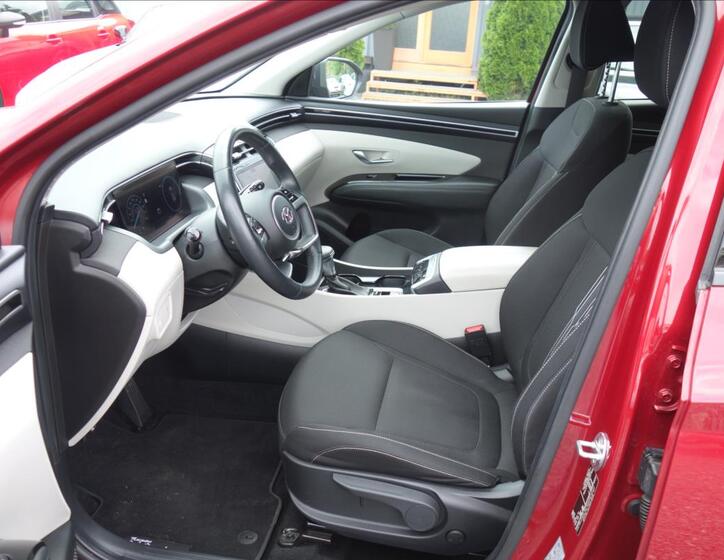Hyundai Tucson 10