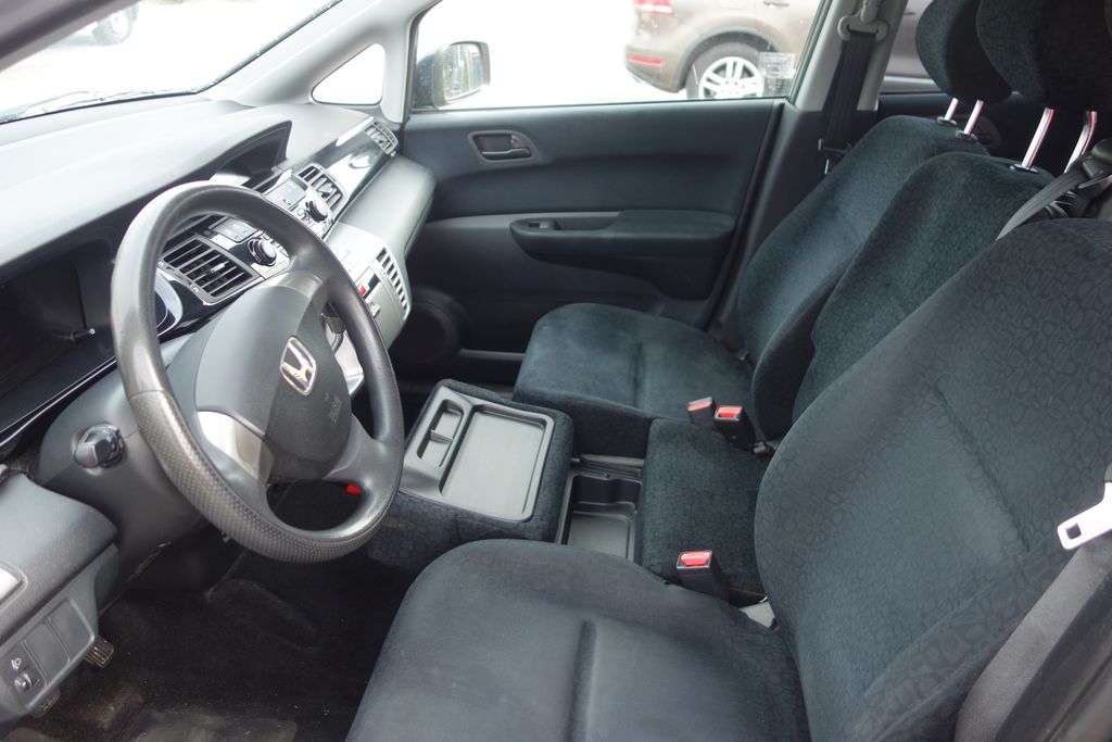 Honda FR-V