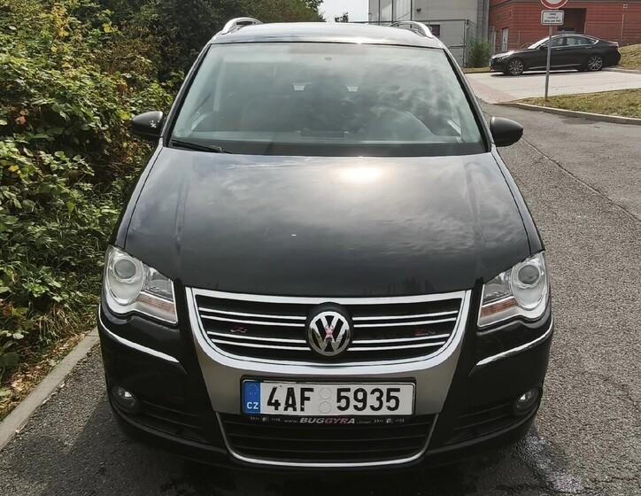 Volkswagen Touran 4