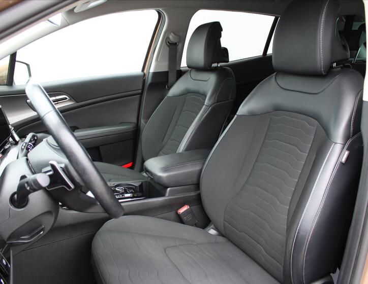 KIA Sportage 11