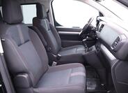 Peugeot Traveller 12