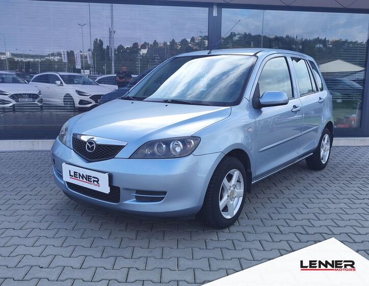Mazda 2 1