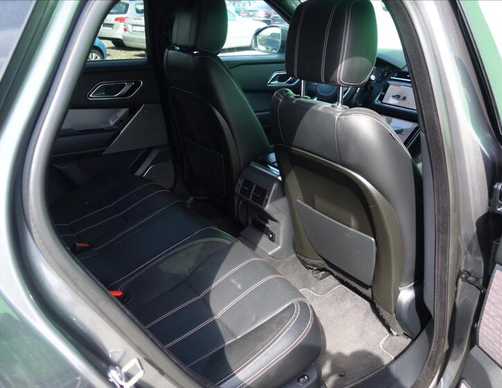 Land Rover Range Rover Velar 35