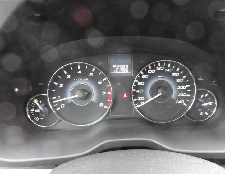 Subaru Legacy 18