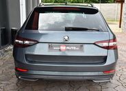 Škoda Superb 9