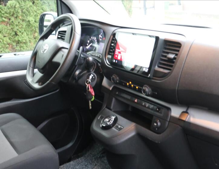 Toyota ProAce 30