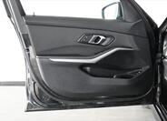 BMW Řada 3 28