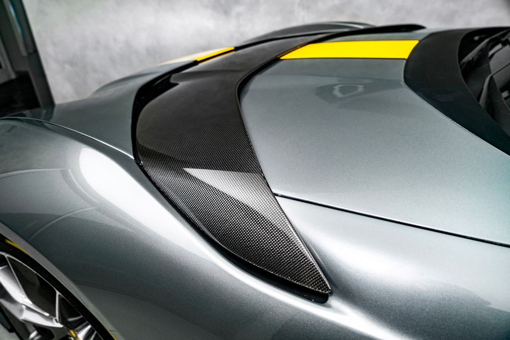 Ferrari 812