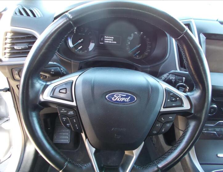 Ford Galaxy 22