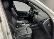 BMW X3 7