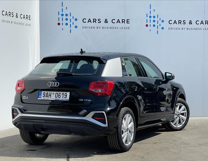Audi Q2 3