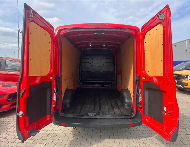 Ford Transit 11