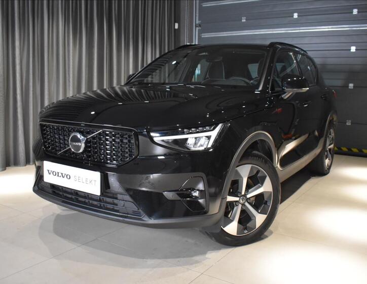 Volvo XC40 1