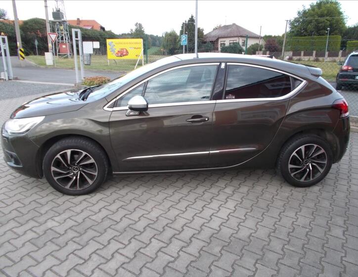 Citroën DS4 5