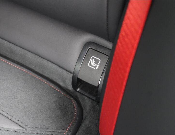 Mercedes-Benz Třídy C 22