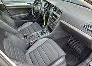Volkswagen Golf 13