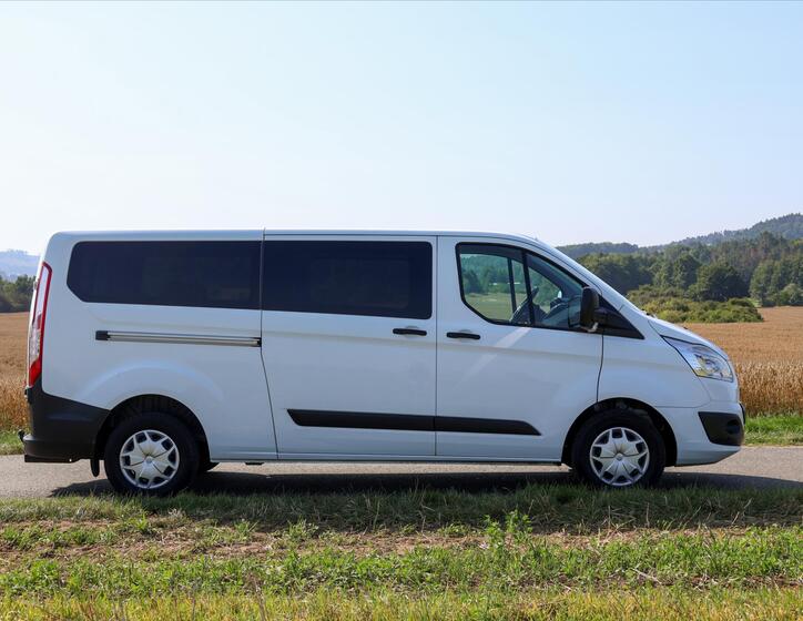 Ford Transit Custom 8