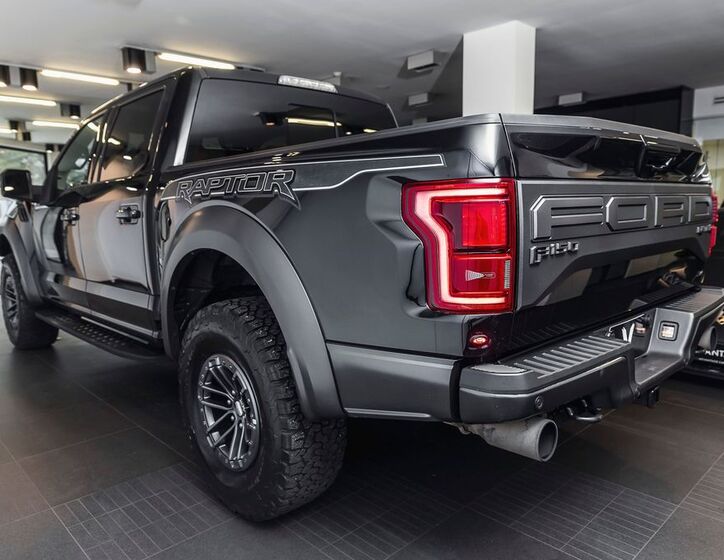 Ford F-150 4