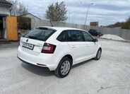 Škoda Rapid 12