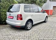 Volkswagen Touran 5