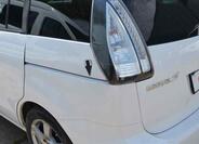 Mazda 5 8