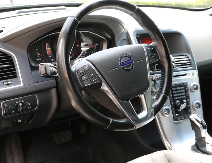 Volvo XC60 18