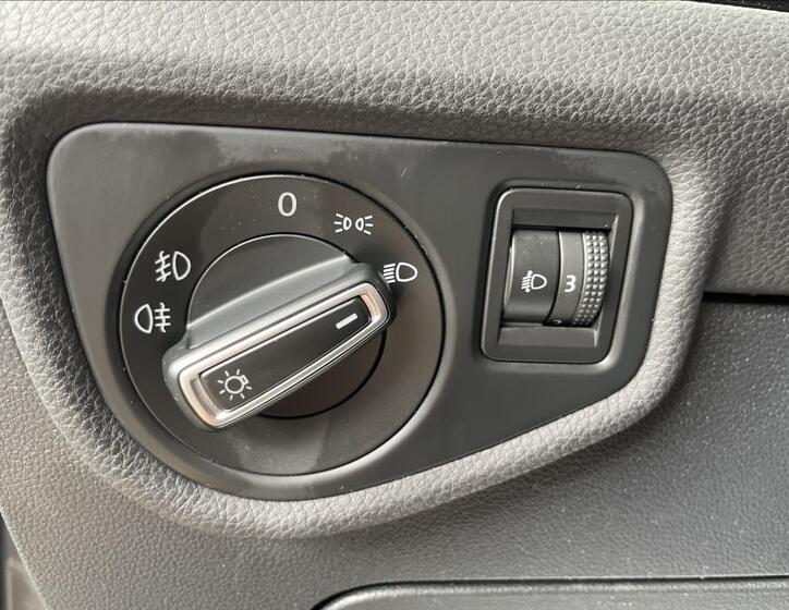 Volkswagen Touran 26