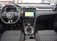 MG ZS 15