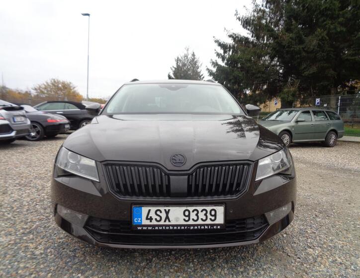 Škoda Superb 3