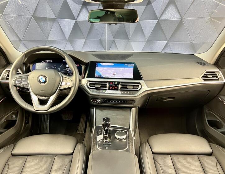 BMW Řada 3 10