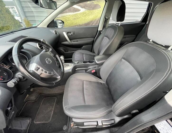 Nissan Qashqai 10
