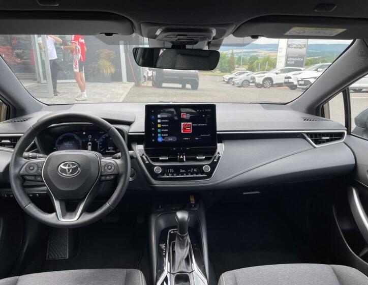 Toyota Corolla 12
