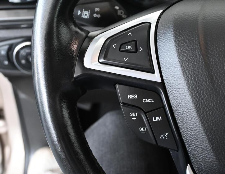 Ford Mondeo 17