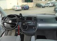 Volkswagen Multivan 18