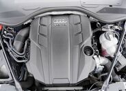 Audi A8 10