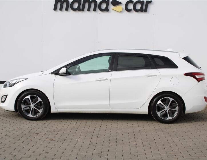 Hyundai i30 4