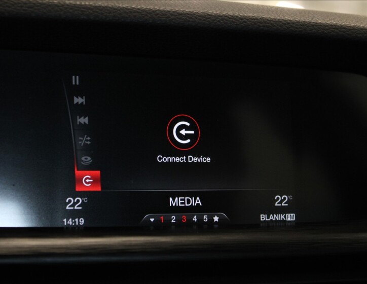 Alfa Romeo Stelvio 14