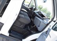 Ford Transit 19