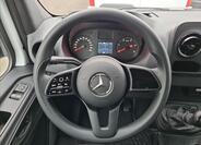 Mercedes-Benz Sprinter 10