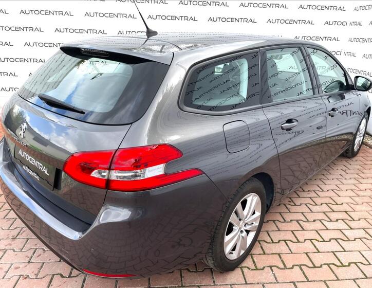 Peugeot 308 9