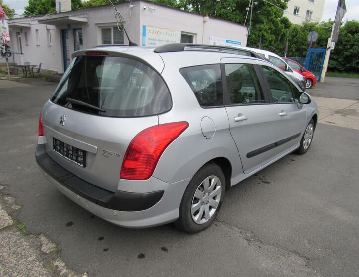Peugeot 308 6