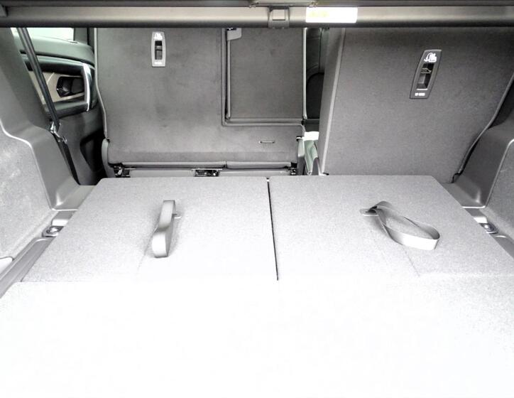Land Rover Discovery Sport 27