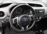 Toyota Yaris 13